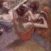 Edgar Degas, Dancer triming dress